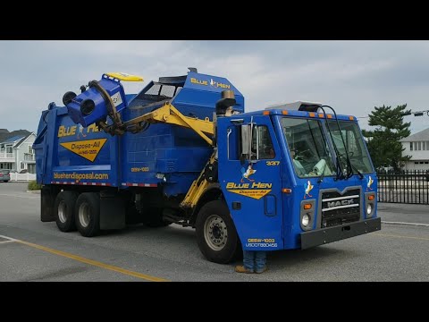 Blue Hen Disposal Mack LEU Heil Python side loader garbage truck