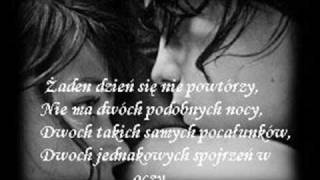 Mandy Moore  Cry   S 