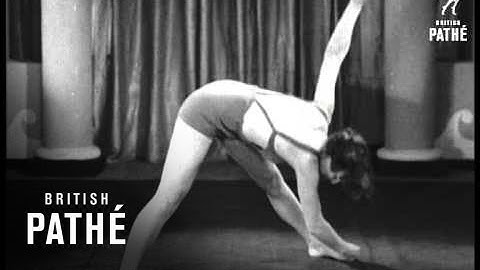 The Daily Dozen! (1935)