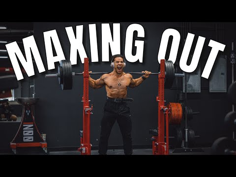 MAXING OUT ON ALL LIFTS | SQUAT BENCH & DEADIFT PR'S