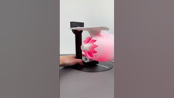 Creative desktop JetFan - equipped with a humidifier and red tail lights