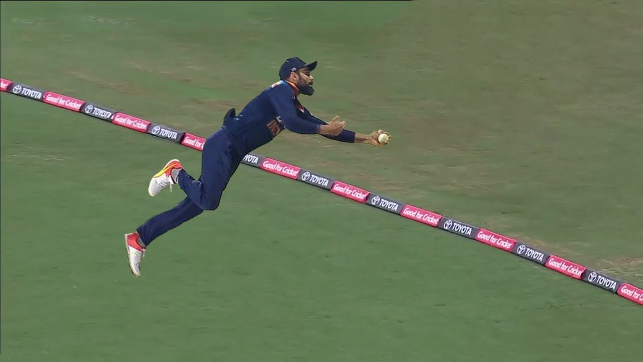 20 Boundary Line Catches In Cricket Ever 🦅 - YouTube