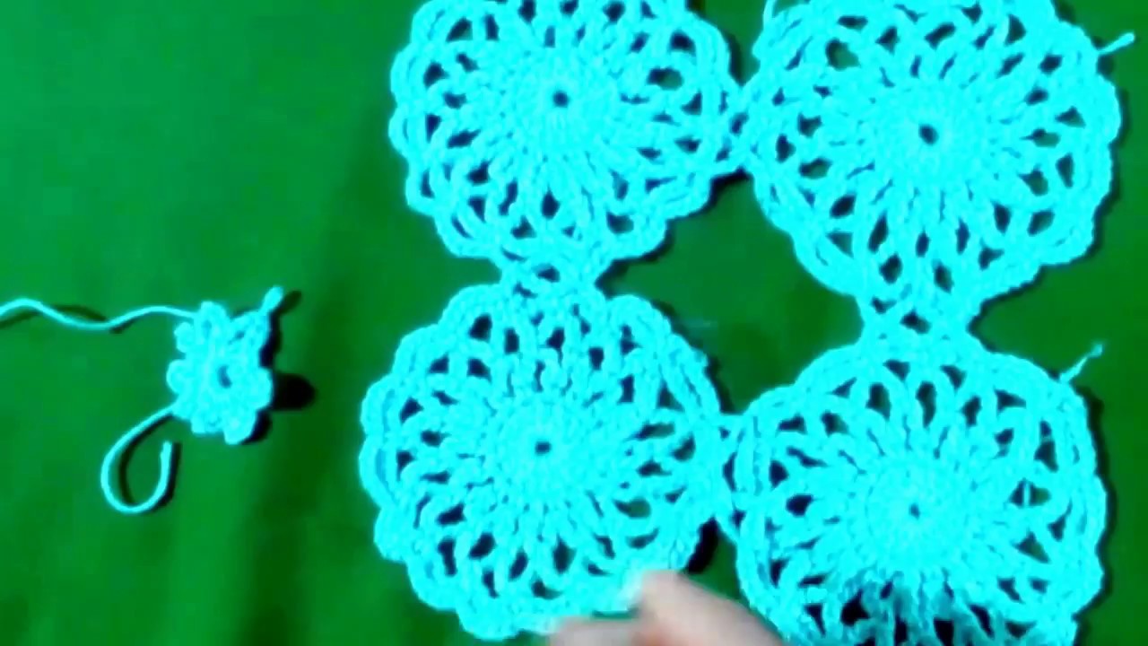 Cómo rellenar el hueco entre círculos de crochet.