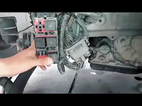 2007 dodge caliber cooling fan relay