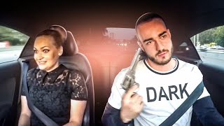 Красавица держалась до последнего / Prank