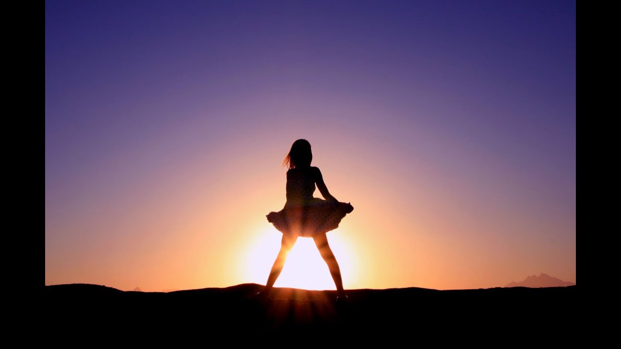 Клуб "Фаерболл". Слепили бабу на морозе. - YouTube