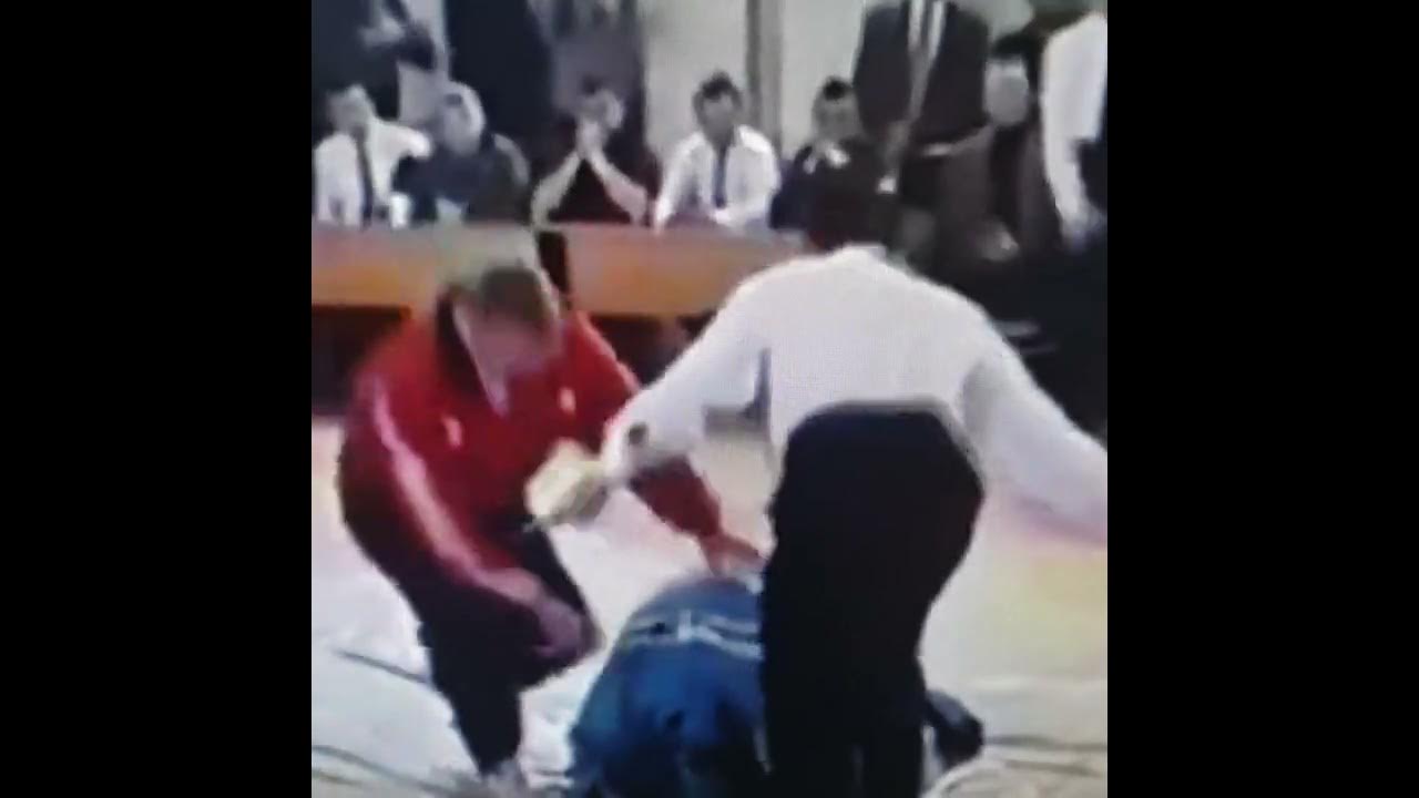 Нокаут Лоу киком
