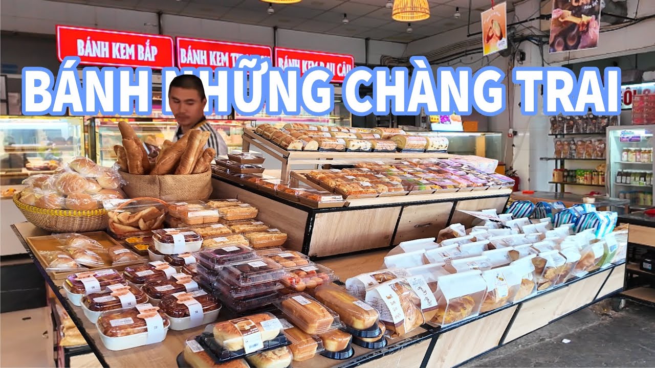 ĐỘT NHẬP Tiệm BÁNH MÌ Lớn Nhất Sài Gòn | Những Chàng Trai MÊ MỆT Quá Nhiều Loại Bánh Không Lối Về