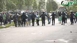 PDCI-RDA: CONGRES DU PDCI-RDA: DES POLICIERS BLOQUENT L’ENTRÉE DE LA MAISON DU PDCI ET DE L'IVOIRE