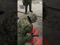 80年後も終わらない #戦争　#沖縄 で不発弾 #処理 をする陸自隊員 #shorts #毎日新聞