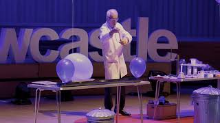 25 Chemistry Experiments in 15 Minutes | Andrew Szydlo | TEDxNewcastle