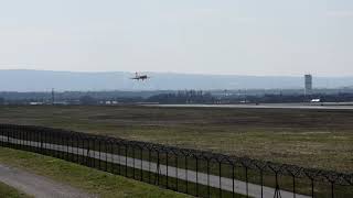 30,5 Years Old Dat Md-83 Landing In Vienna