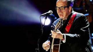 Elvis Costello covers "End of the Rainbow" chords