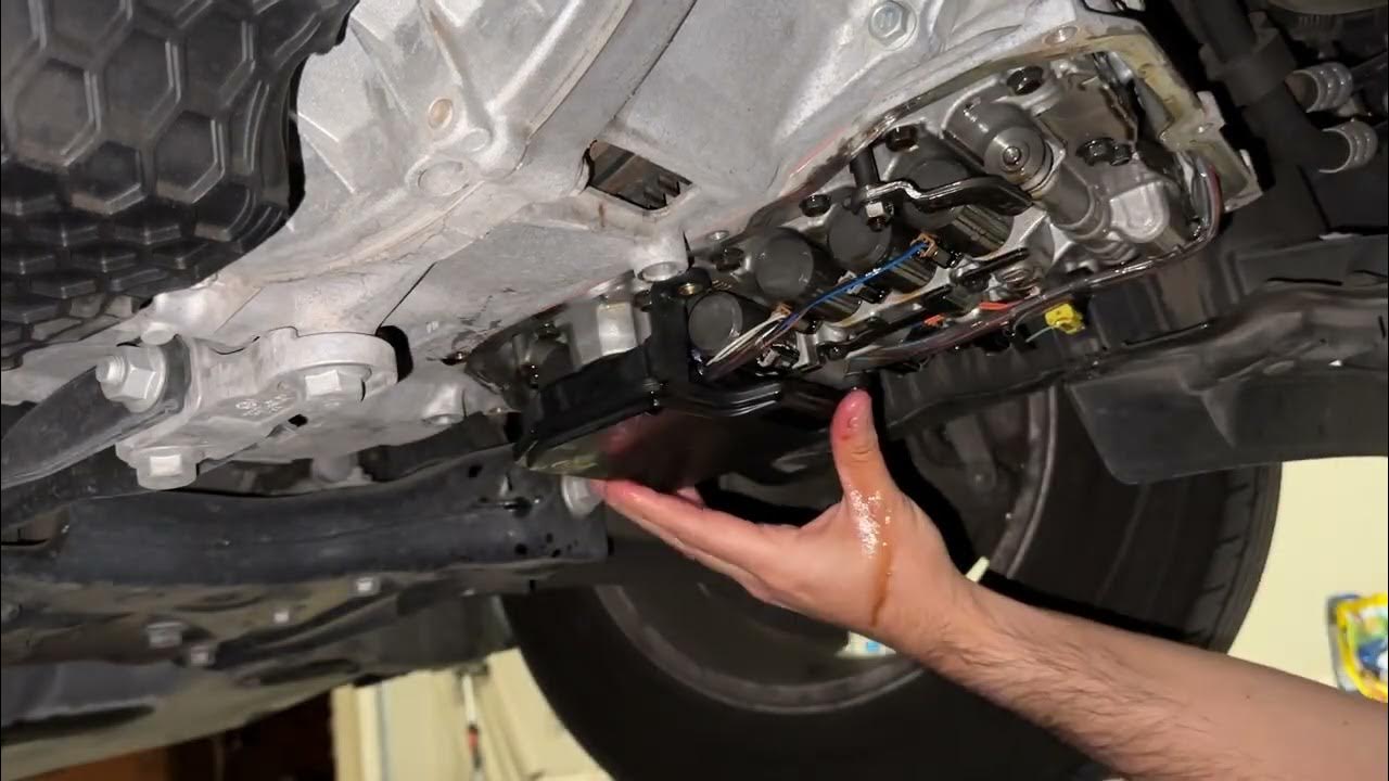 Change Transmission Fluid VW Tiguan 2018 8 Spd/Cambio de Aceite de