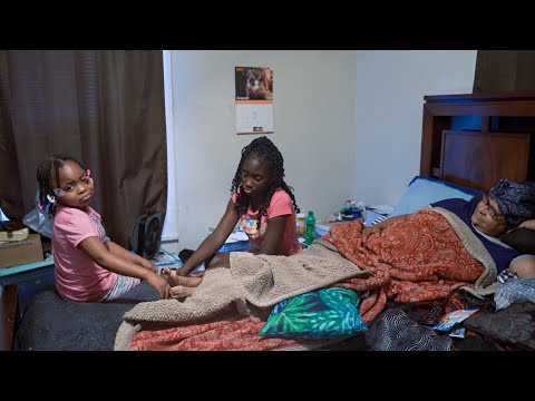 GRANNY FAKES INJURY TO GET GRANDKIDS TO WAIT ON HER HAND FOOT 