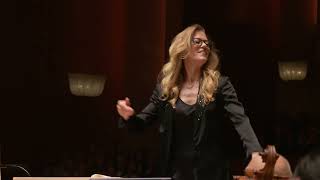 Beethoven: Symphony No 4 (Conductor Barbara Hannigan)