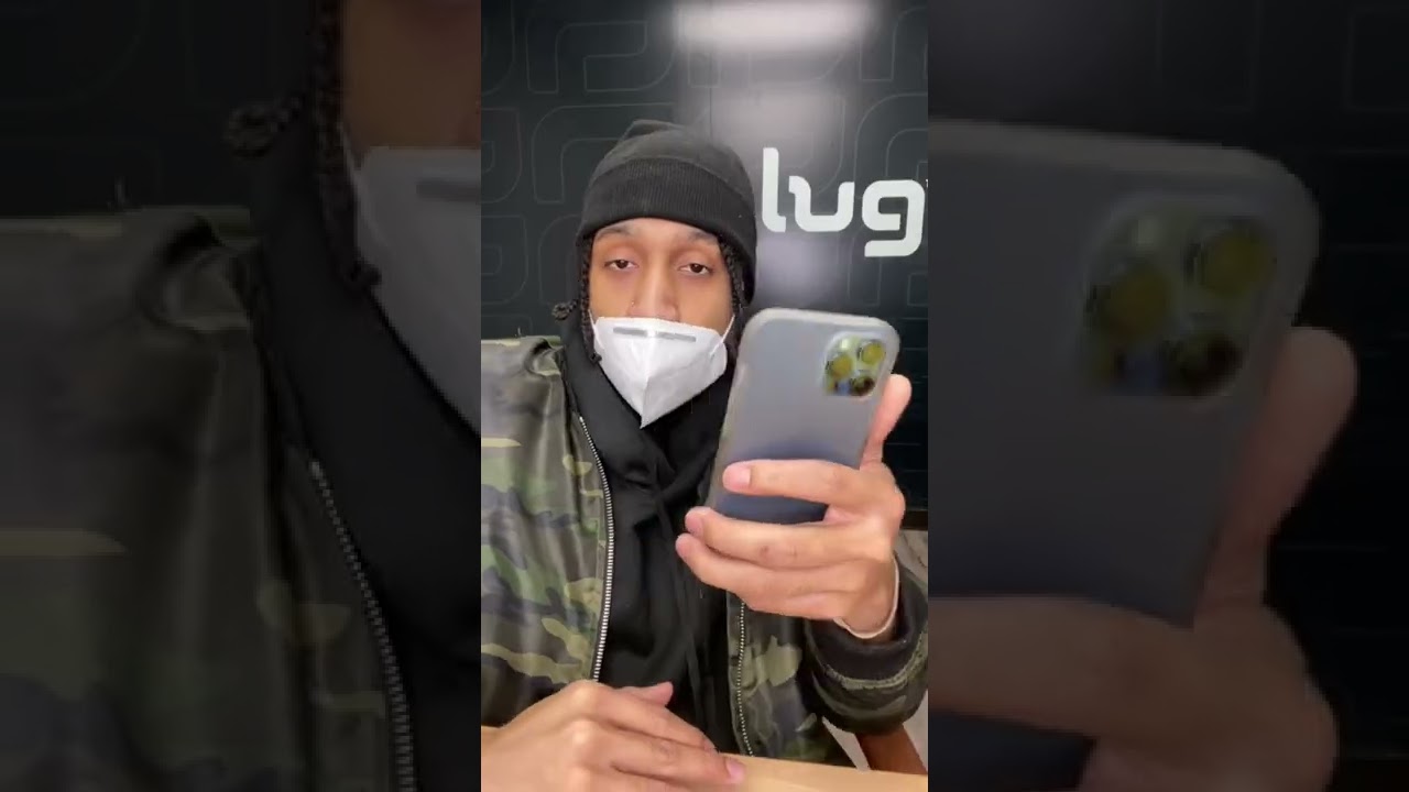 Plug.tech shows you how to use Face ID with a mask on 😷 