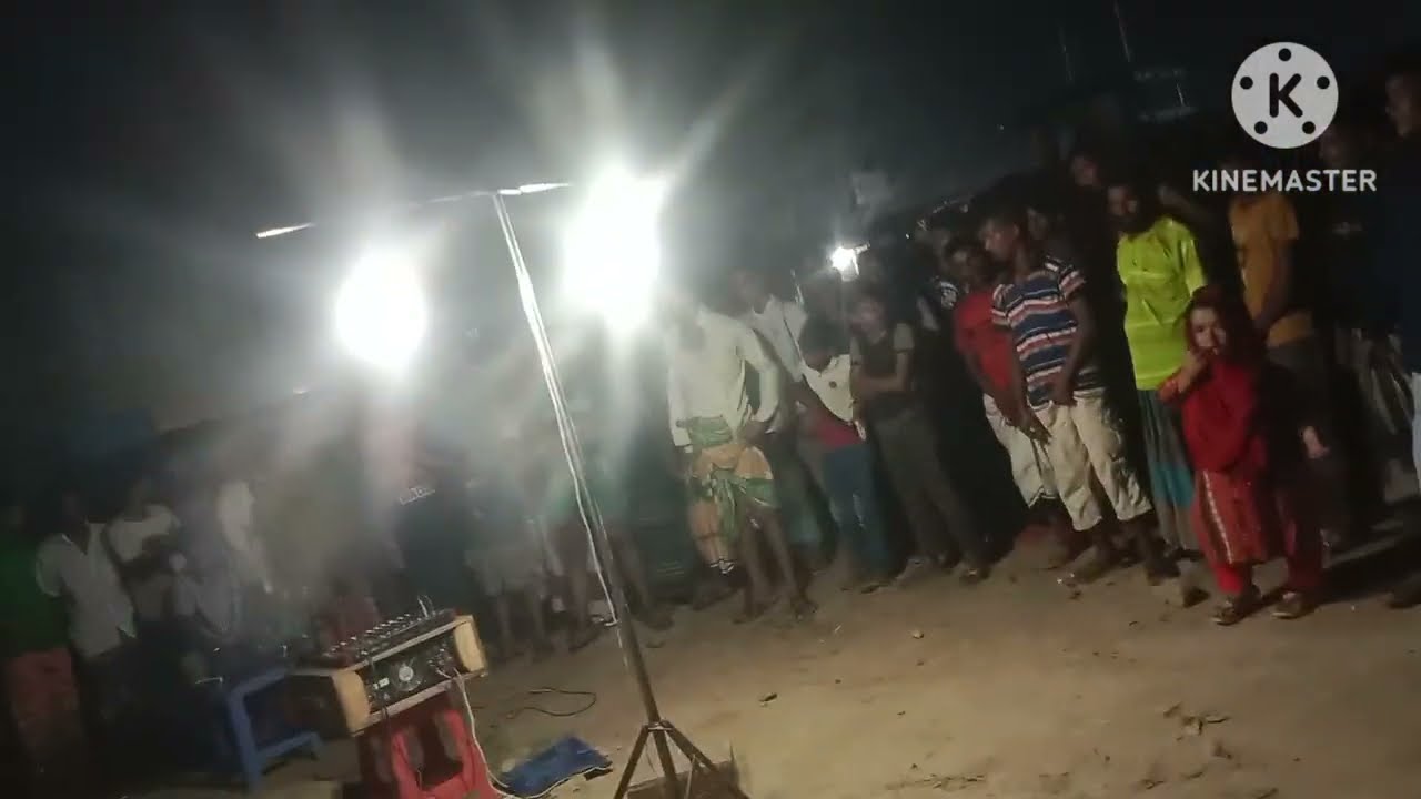 দেখুন বাওই বীর হকার মেয়েটা কি করে,, শেষ পর্যন্ত দেখতে থাকুন।