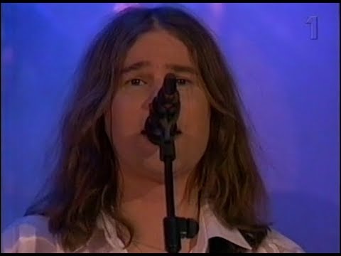 Staffan Hellstrand — Staffan Hellstrand - Lilla Fågel Blå (Live Grammisgalan 1994=