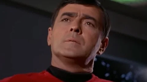 Scotty - The Screens Stay Up! Star Trek TOS Badass Moment