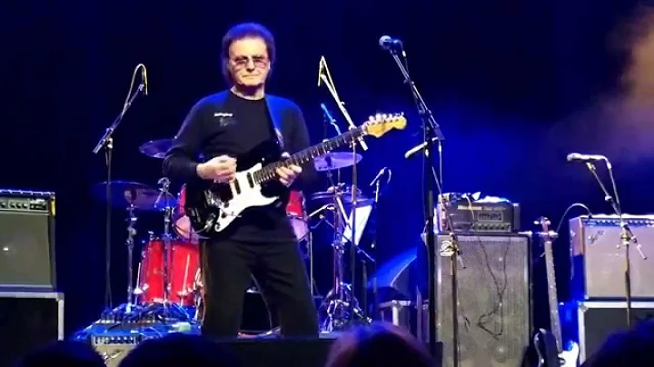 Alan Lovell  - " Diamonds"  live in Leopoldsburg, ...