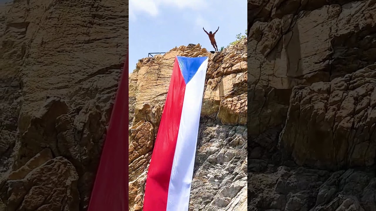 La Quebrada Show: Cliff Divers from Acapulco