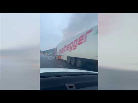 Pożar samochodu ciężarowego w Ochabach
