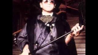 Elton John - Earn While You Learn (1983)