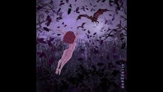 girl with the screaming gaze - straygaze