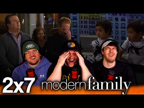 LILY IS IN A RACIST COMMERICAL?! | Modern Family 2x7 'Chirp' First Reaction!
