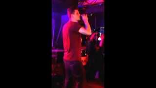 Allame - Bir Dakika (Canlı)