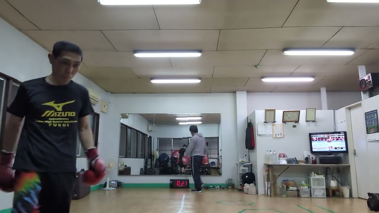 ミット打ちを頼みました。