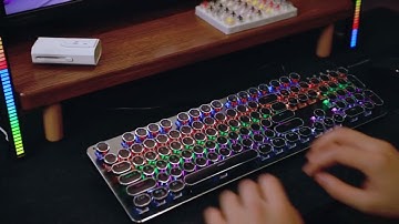 Retro typewriter keyboard and mechanical keyboard from Taiahiro