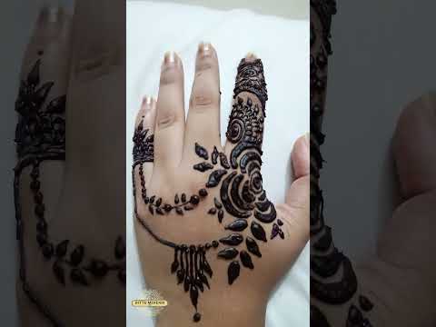 Mehendi art #6 #mehndi #mehendicreation #hennaart #henna #mehendiartiest #mehndiart #mehendikedesign