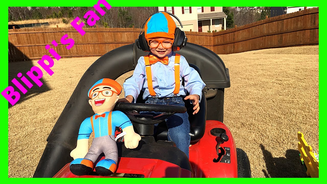WilliamBlippi's fanChecking Troy Bilt Bronco Tractor Lawn Mower