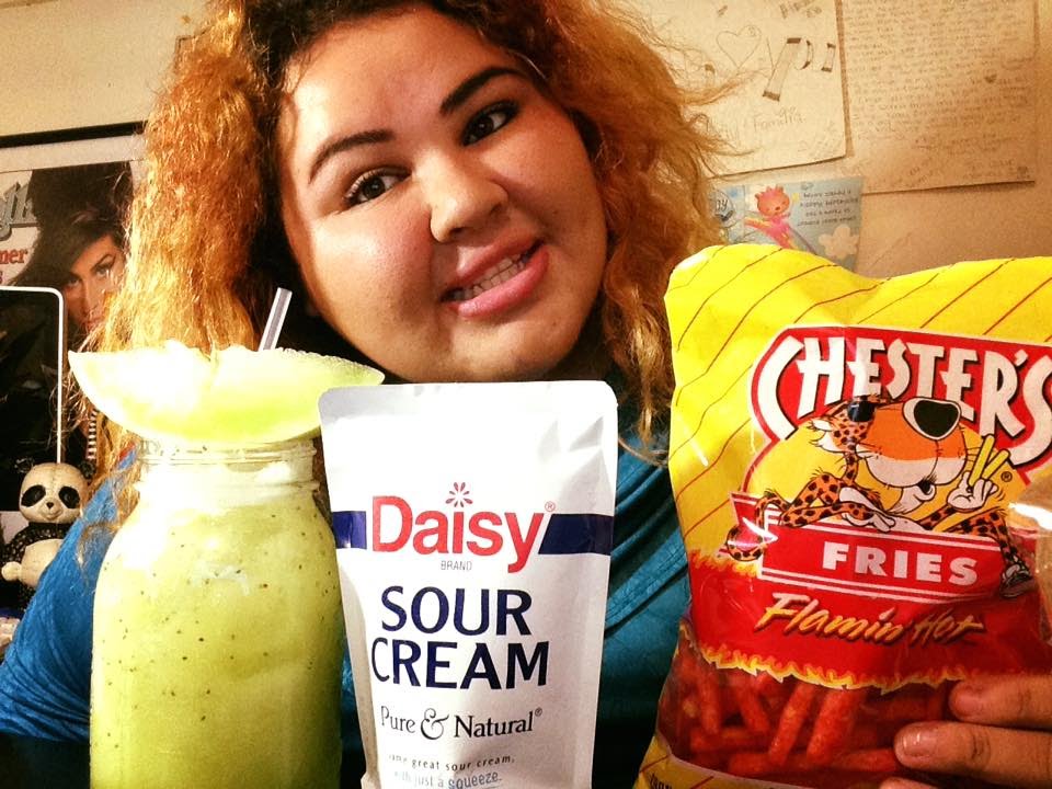 Горячая картошка фри со сметаной/MUKBANG