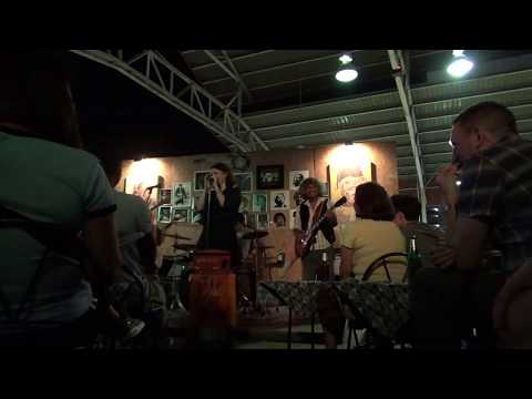 '18.04 Boy Blues Bandに飛び入りシンガー@チェンマイ