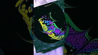 I Didn't Expect These Neons to DO THIS! #painting #tutorial #fluidart