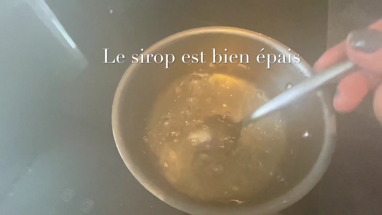 Sirop au sucre pour les gâteaux secs et imbiber les