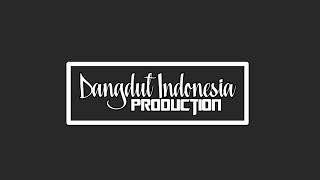 Dangdut Hot Terbaru Nyawer Sambil Pegang Anunya?