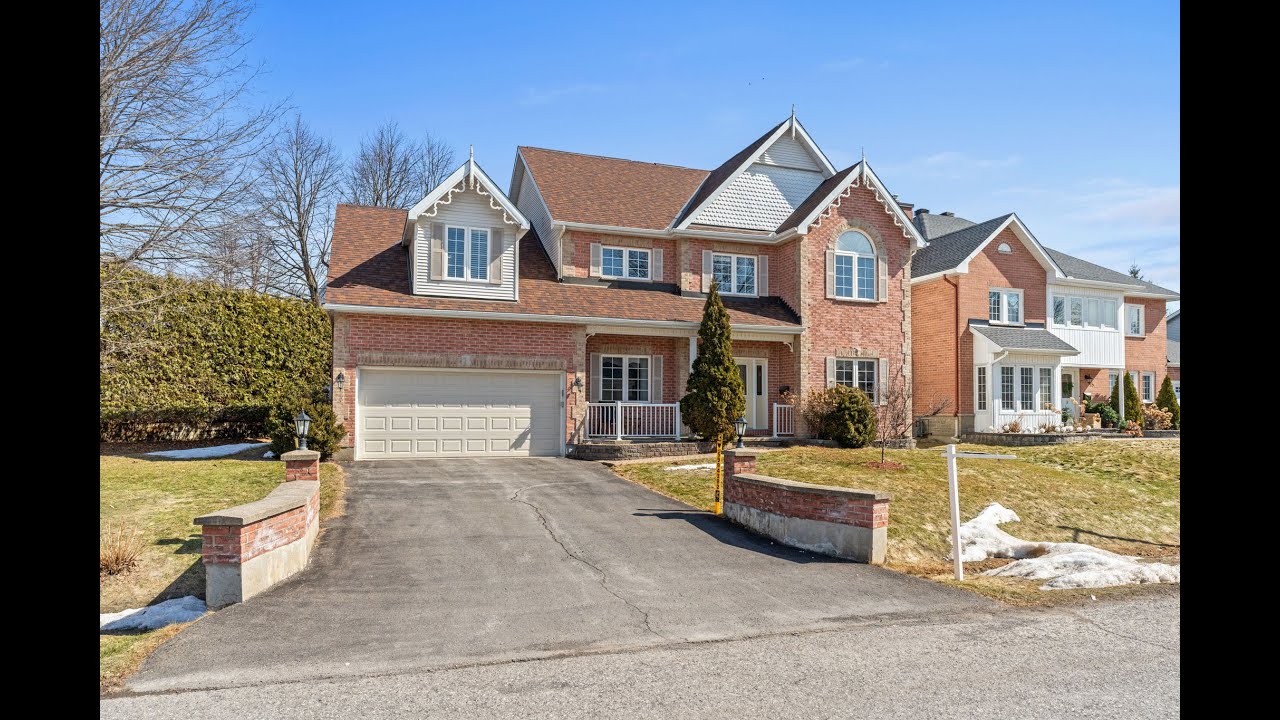 17 Birdstone Avenue � Catherine Swift