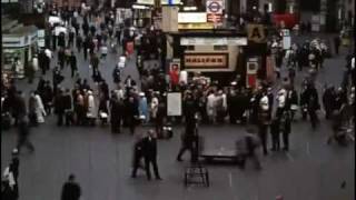 1970 Waterloo Station rush hour time-lapse film