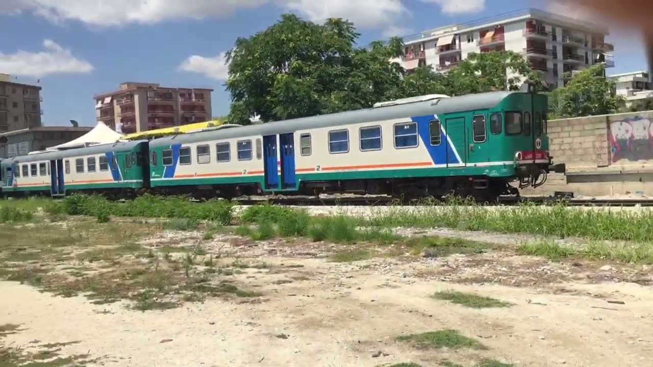 2 Luglio 2023. Quadrupla domenicale ALn 668,serie 3000 tra Foggia e Manfredonia.