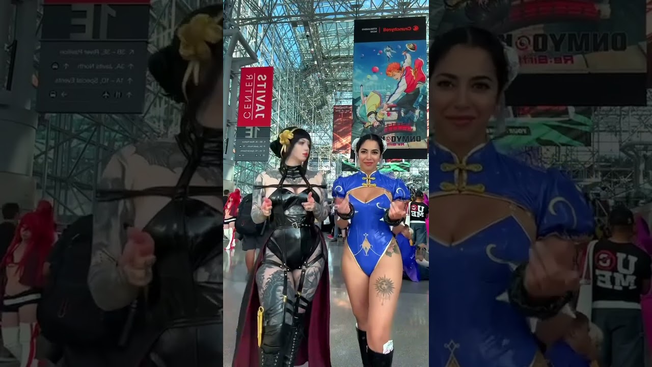 Anime NYC blooper 😂 we couldn't hear the sound #spyxfamily #yor