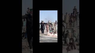 Bashirs Kings Man Logo Ke Samna Jumlastack