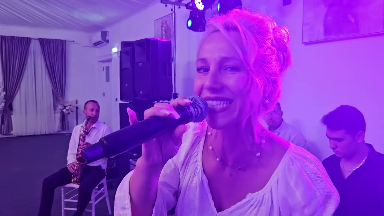 Petrecere 2024 live! Mihaela de la Valcea