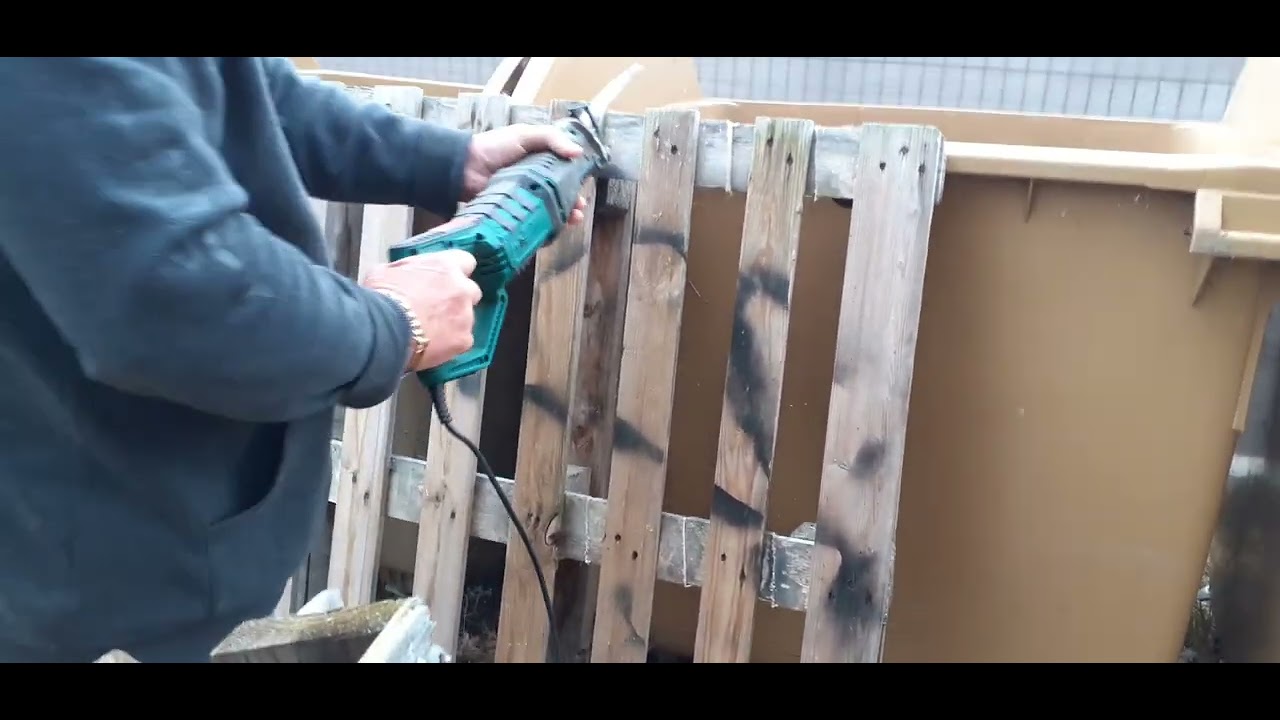 je coupe Palettes pour bois de chauffage avec scie sabre parkside YouTube — free download