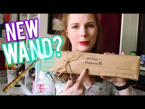 HARRY POTTER SHOP AT PLATFORM 9/34 UNBOXING || kazzified29