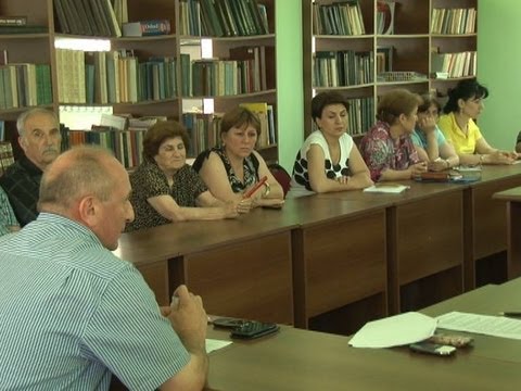 აკადემიური საბჭოს სხდომა უნივერსიტეტში