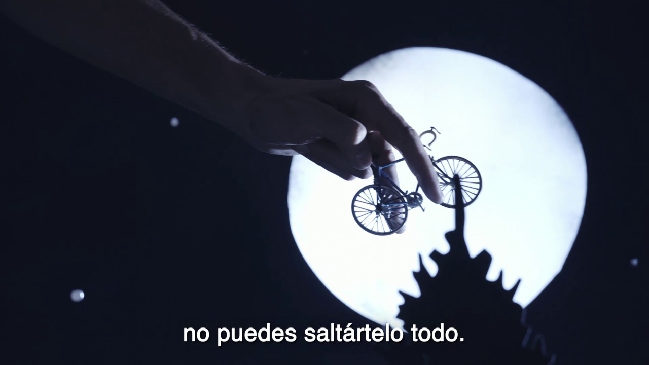 seguridad informatica Cuando vamos en bici, no nos lo podemos saltar todo.